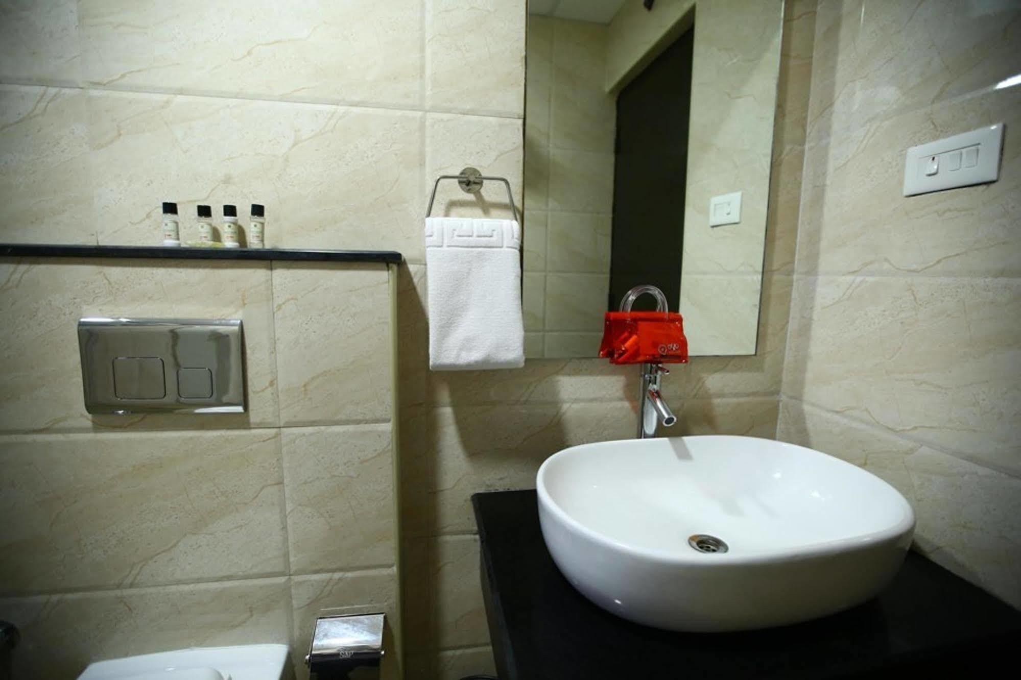Fabhotel Alreef Residency Chennai Dış mekan fotoğraf